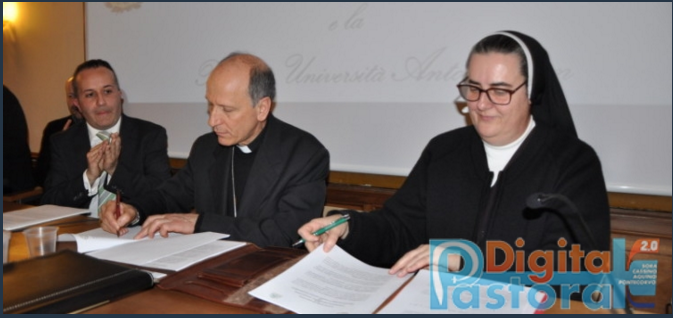 Mons. Gerardo Antonazzo e Suor Mary Melone rettore magnifico della Pontificia Università Antonianum