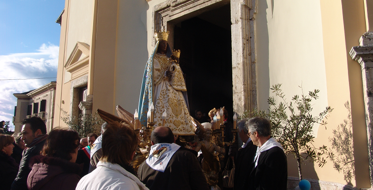 La Madonna di Canneto saluta Roccasecca e giunge a Colle San Magno