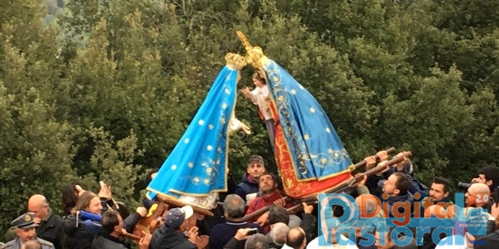 Il bacio delle due Madonne